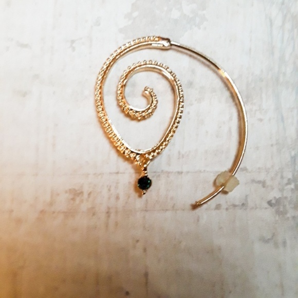 Spiral Boho Gold & Green Drop Infinity Earrings - Picture 3 of 4